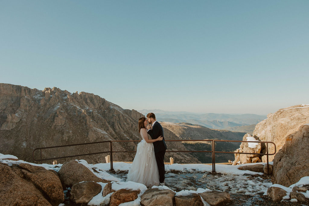 a post wedding photoshoot in Colorado